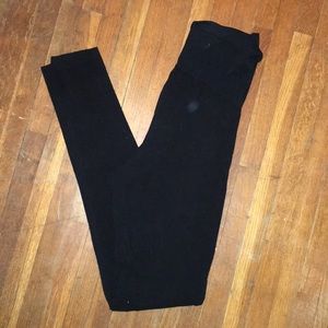 Liz Lange maternity leggings
